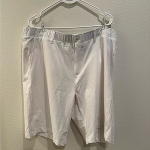 Under Armour Men's White Flat Front Shorts